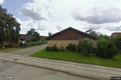 Boligudlejningsejendomme til salg i Brønderslev - Foto fra Google Street View