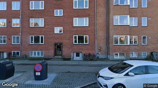 Boligudlejningsejendomme til salg i Århus N - Foto fra Google Street View