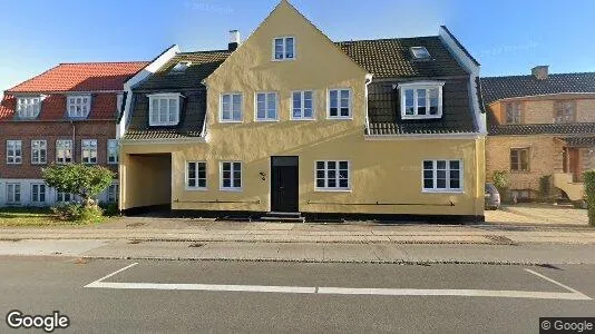 Boligudlejningsejendomme til salg i Dyssegård - Foto fra Google Street View